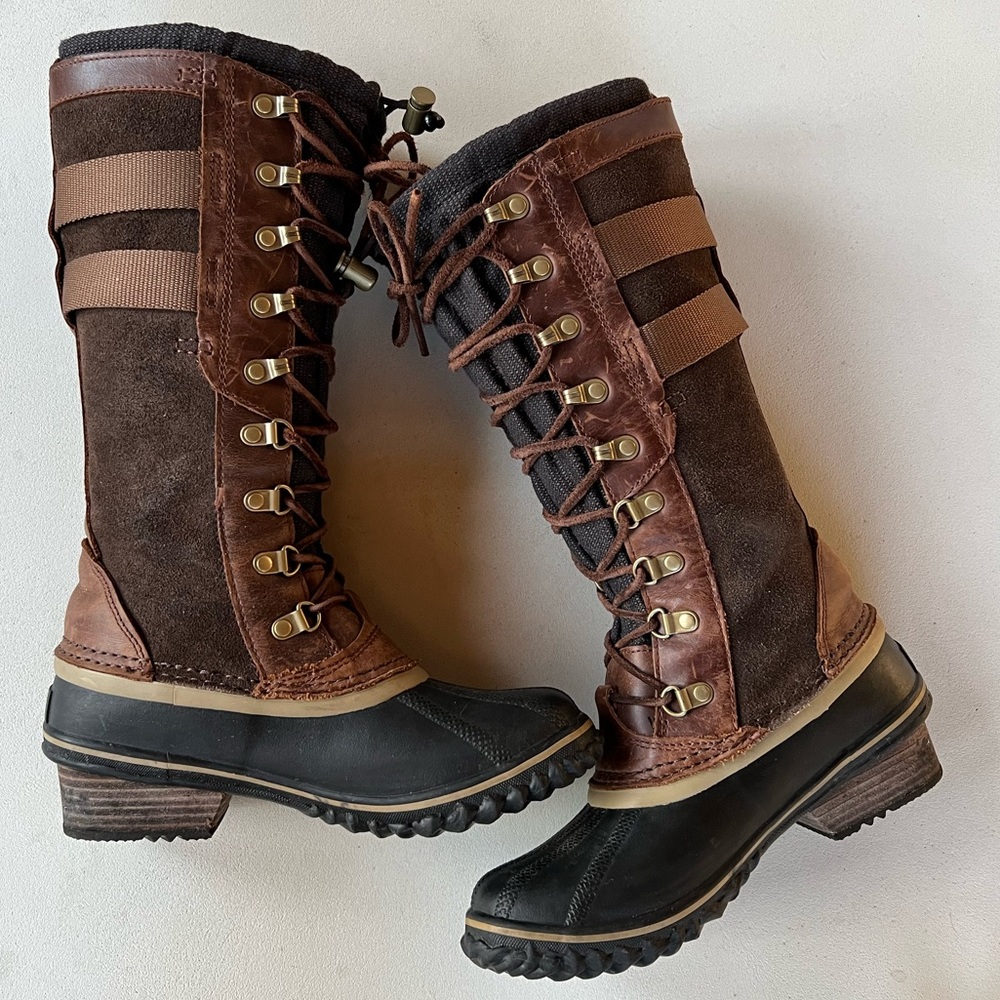 Sorel Conquest Carly Rain Winter Boot Size 6.5